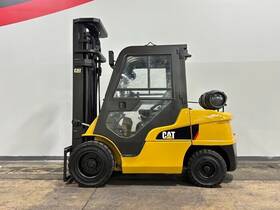 14543 Gp35n 2018 Caterpillar 7000lb Pneuamtic Lpg Forklift Stk