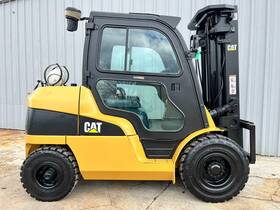 Gp45n1 Cat Solid Pneumatic 9000lb Forklift With 4 Way Hydraulics And Full Cab