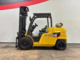 Gp55n1 2015 Caterpillar 12 000lb 3 Stage Pneumatic Lpg Forklift Stk 14522