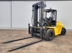 27331 H210 Hyster Forklift