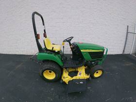 2210hst John Deere 2005 Used