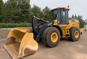 644l John Deere 2020 Wheel Loader 709 Hours Enclosed Cab With Ac Quick Coupler