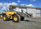 L120e Volvo Wheel Loader With Forks And Bucket