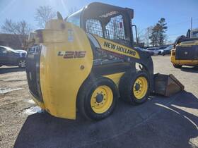 L216 2015 New Holland Skid Steer Loader