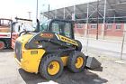 L220 New Holland 2011 Super