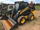 L230 New Holland 2015 Skid