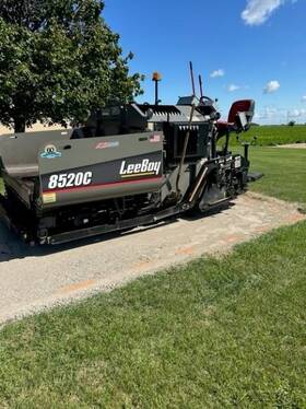 343049 Leeboy 8520c 2024 Paver 527 Hours 8-15ft Legend Hd Screed Auto Temp Stock#343049