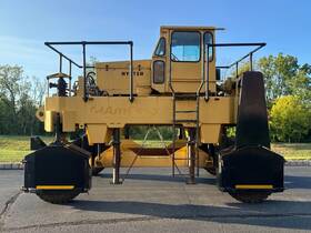 M300h 1997 Hyster Straddle Carrier Cummins 5.9 Automatic 30 000lb Lift