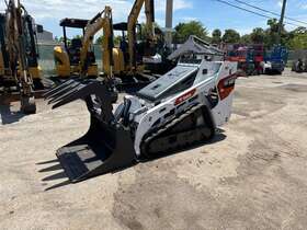 Mt100 2021 Bobcat - Stand On Kubota Engine Quick Attach Rubber Tracks