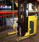 Ne030 Yale Standup Reach Forklift