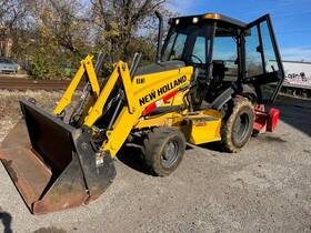 U80c New Holland Tractor Loader Equivalent Model Case580 612 Hours Municipal Equ