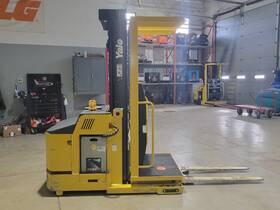 Os030efn24tf095 2015 Yale Electric 3000 Lb Order Picker Narrow Aisle Forklift