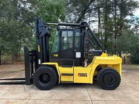2202 P260 2012 Hoist 26000 Lb Diesel 2 Stage Mast Hours With Cab Enclosure