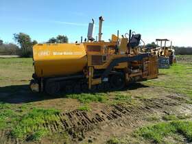 Pf4410 06 Ir Blaw-knox Pf 4410 Paver Cummins 5.9