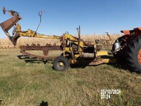 Pt-18 Pt18 Vermeer Trencher Tiling Machine With 6 Inch Tile Boot Crumber Winch