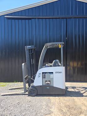 Rc5525-30 Crown 36 Volt 3 000 Lb Forklift