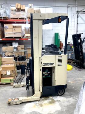 Rr3510-40 Crown Reach Truck 24v Needs Battery Local Pickup Sideshifter