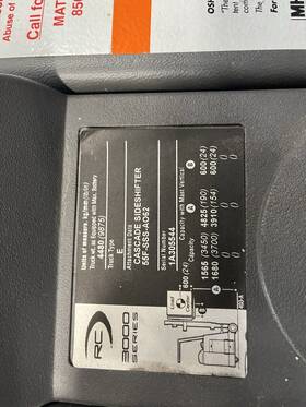 Rr5715-35 Crown Standup Electric Reach Truck Forklift With Charger