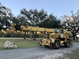 Rt522 Grove 22-ton Rough Terrain Crane - 4x4 Duetz Diesel Outriggers