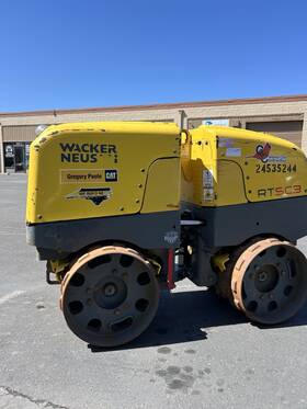 Rtkx-sc3 2020 Wacker Neuson 33 Trench Roller In Excellent Working Condition