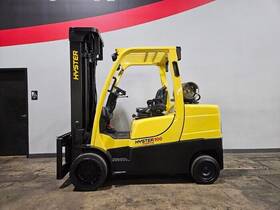 13596 S100ft 2015 Hyster 10000lb 3 Stage Cushion Lpg Forklift Stk