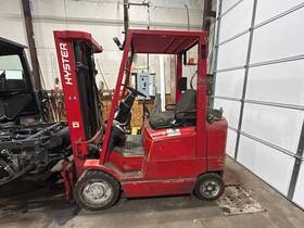 S40xm Hyster Propane Forklift 3 Stage Mast Side Shift 4000 Pound Capcity