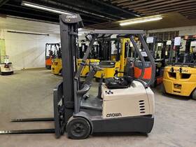 Sc5225-30 2016 Crown 3000lbs Used Forklift Triple Mast Sideshift 48v 8199 Hours