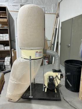 W1666 Shop Fox - 2 Hp Dust Collector With Remote Turn
