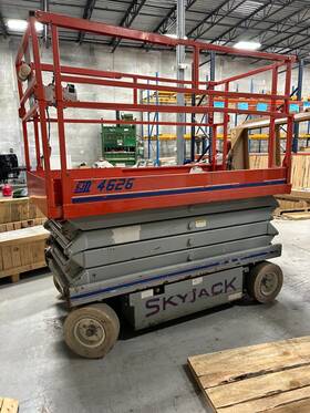 Sjn4626 Sky Jack Scissor Lift