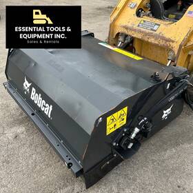 Swb60 2023 Bobcat Sweeper 60ftft Bucket Skid Steer Attachment New Brushes