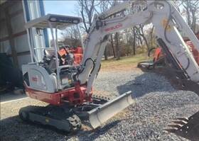 Tb225 Takeuchi 2022 Compact Mini Excavator Only 80 Working Hours
