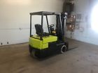 Tm-20 Clark Sit Down Forklift