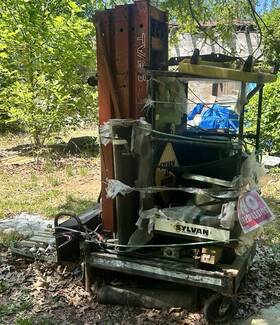 Tv25 Crown Electric Stand-up Forklift Material Lift Serial 20490892