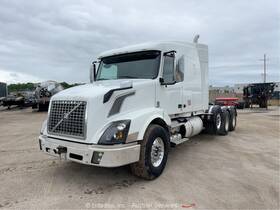 Vnx84t 2016 Volvo Tri/a Sleeper Truck Tractor Semi 600hp 18 Spd A/r A/c Bidadoo