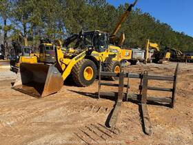 Wa270-8 2020 Komatsu Articulating Wheel Loader Tractor A/c Bucket Forks Bidadoo