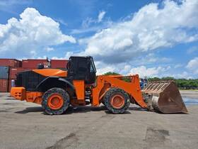 Zw370-6 Zw150-6 2020 Wheel Loader Hitachi Working Condition Solid Tires Huge Bucket