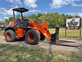 Zw80 Hitachi Wheel Loader - Clean Machine