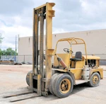 Clark Y150 15,000 Lb Capacity Forklift With 120" Lp Works Great. Fixed Price $12500.00.