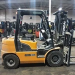 2017 Hyundai 25L-7A -- 5,000 Lb. Capacity Lp Forklift. Fixed Price $14500.00.