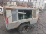 Sullivan 185 Towable Air Compressor John Deere 4239 Diesel Low Hours Runs Excell. Fixed Price $4500.00.