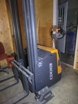 Ekko Walkie Straddle Stacker EB16EA Load 4400LBS. Fixed Price $6000.00.