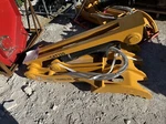 Cat 320 Komatsu PC220 Excavator Hydraulic Thumb 20-30 Ton 80 Mm Inch Wide. Fixed Price $12345.00.