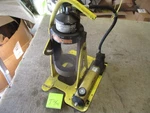 Used Weatherhead T-460-2 Portable Hydraulic Hose Crimper Coll-o-crimp, For Parts. Fixed Price $699.00.
