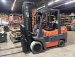 Toyota 52-6FGCU45 Forklift 9,150 Lb (10K Class) Lpg / Gas Side Shifter. Fixed Price $15000.00.