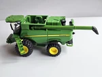 Ertl John Deere S680 Combine Without Draper Head As Is Very Nice Condition. Fixed Price $12.00.
