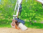 Takeuchi TB125 TB225 TB025 Hydraulic Mini Excavator Thumb Grapple Clamp Claw Cat. Fixed Price $2409.00.