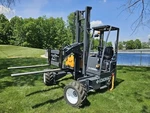 Like Moffett M8 Nx Truck Mounted Piggyback Forklift M55.4P, M55P.4W PB55.4. Fixed Price $89900.00.