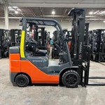 2020 Toyota 8FGCU30 6000LB Used Forklift Triple Mast Sideshift 2913 Hours. Fixed Price $19950.00.