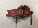 Wilton Shop King 4 Bench Vise Chicago Usa Serrated Jaws Missing Pipe. Fixed Price $47.99.
