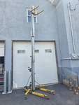 Sumner 2118 18' Contractor Material Lift Hoist Duct Jack 650 Lbs. Cap.. Fixed Price $1954.15.